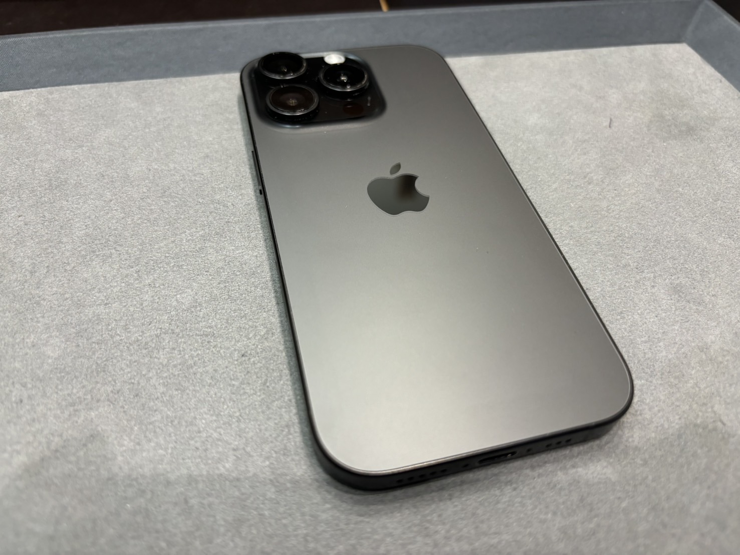 iPhone16Pro 256GBを買取させて頂きました！ 【iPhone修理のクイック